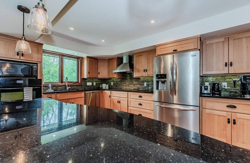 Georgian Bluffs Cottage | Luxurious Georgian Bay Escape at The Madison