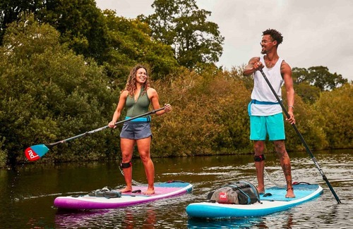 Rijsenhout RV Rental | Luxurious glamping tent, close to Amsterdam Airport