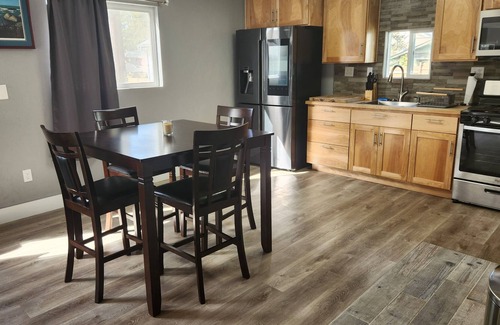 Jacoby Creek Apartment | Luxurious Hidden Gem