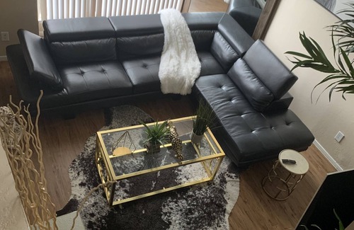 South Arlington Condo | Luxurious High End Split Level Loft