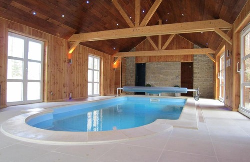 Stoumont House | Luxurious Holiday Home in Stoumont with Swimming Pool