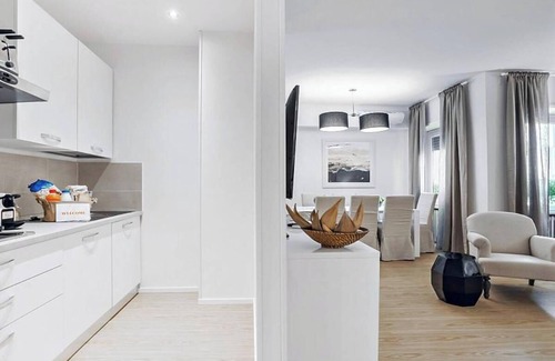 Rione IV Campo Marzio Apartment | Luxurious Holiday Home in the Heart of Ancient Romen