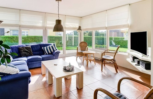 Koudum House | Luxurious Holiday Home in Koudum with Pool