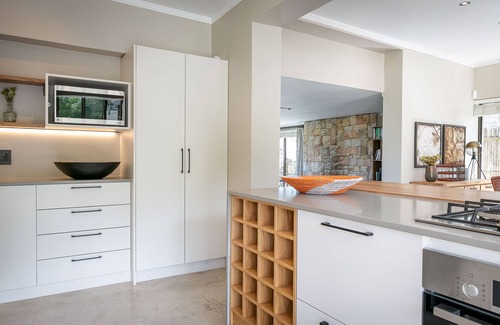 Noordhoek House | Luxurious holiday house with stunning sea views at the foot of Chapman's Peak