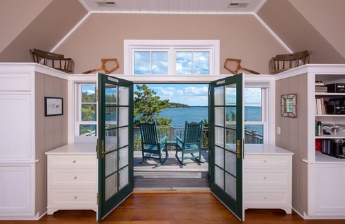 Grenell House | Luxurious Island House with Protected Deep Water Docks with Unparalleled Views