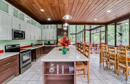 Penas Blancas House | Luxurious lakefront Designer Villa in a Private Reserve - near Arenal Volcano