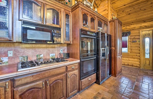 Bayfield Villa | Luxurious Lakefront Villa in Bayfield: Hike & Fish