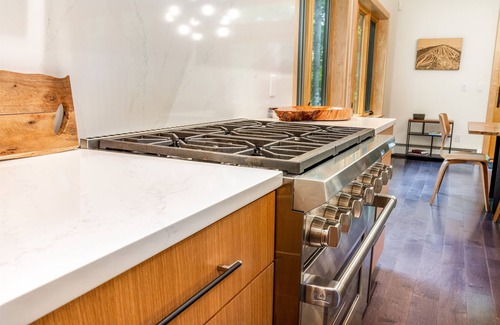 Stratton Mountain House | Luxurious Modern Home Steps to Gondola & Village