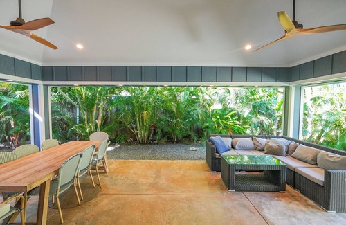 Haleiwa House | Luxurious Modern Retreat on Oahu’s North Shore