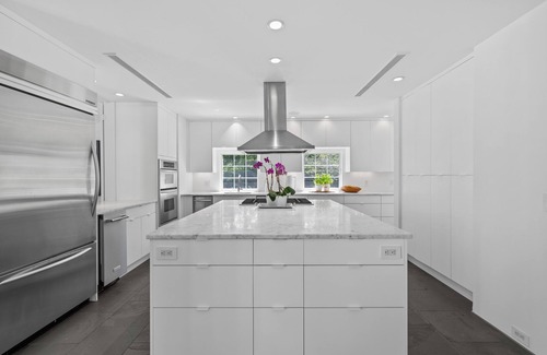 Rehoboth Beach House | Luxurious Modern Rehoboth Beach Retreat with Pool by an Award-winning Architect