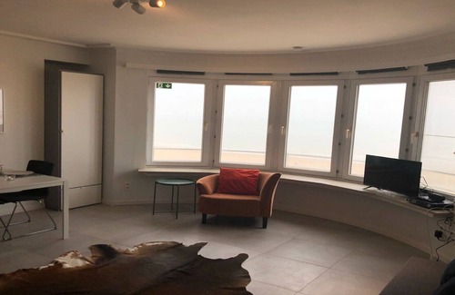 Ostend City Centre Apartment | Luxurious, modern & warm seaside loft with great views