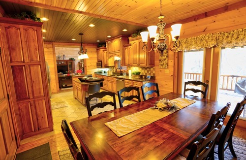 Blue Ridge Cabin | Luxurious Mountain Getaway w/Pool and Sauna! Sleeps 20