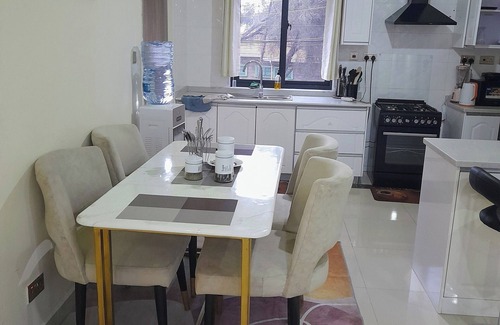 Kilimani Apartment | Luxurious Nairobi Apartment With Shared Pool and City Views