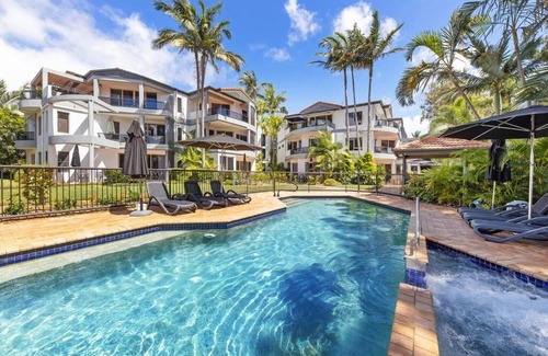 Noosaville Apartment | Luxurious Noosa River Bliss at Como
