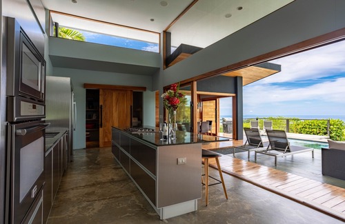 Ballena House | Luxurious Ocean View 18 Acre Private Rainforest Estate, Wildlife and Concierge