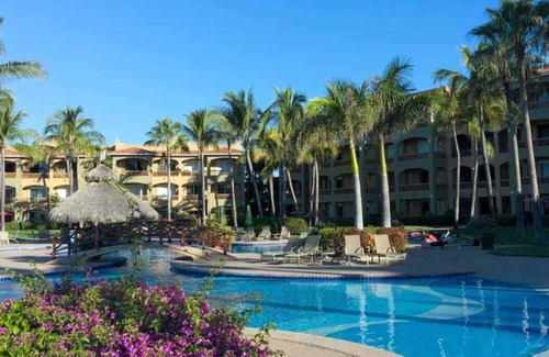 Mazatlan Condo | Luxurious Oceanfront Condo on PGA Golf Course
