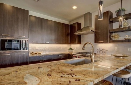 Ivins House | Luxurious parade home! 4 bed 4 bath retreat, breathtaking Snow Canyon views!