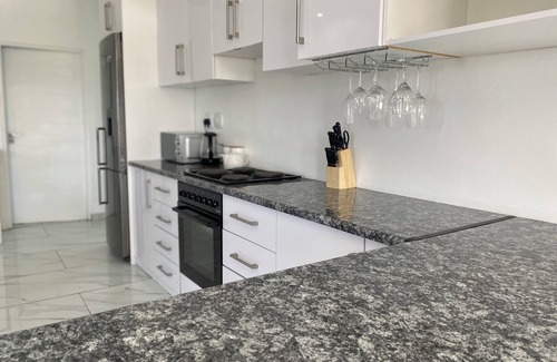 Eikenbosch Villa | Luxurious Penthouse Getaway in Bellville