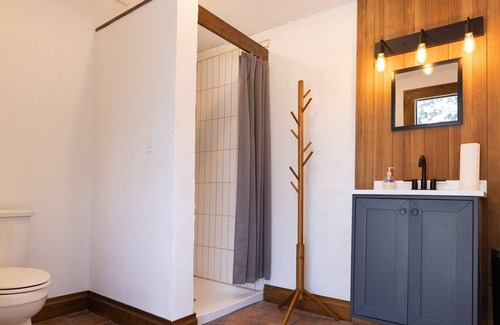 Irene RV Rental | Luxurious Pet-Friendly Glamping with AC