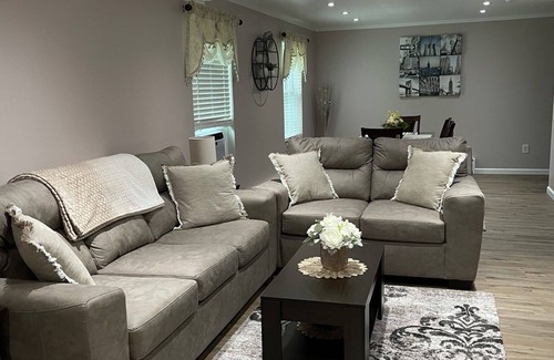 Ithaca Apartment | Luxurious, private, contemporary 1BR apartment in Ithaca NY!