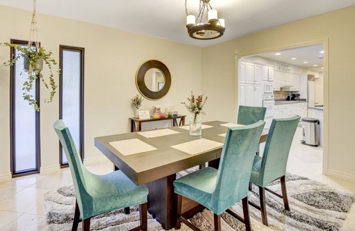 Rancho Oakey House | Luxurious & Private | Mins to Strip, Pool, HotTub
