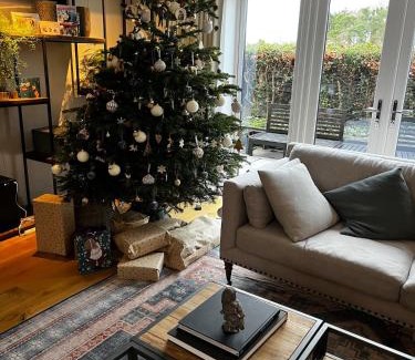 Cadmore End House | Luxurious Property Chiltern Hills