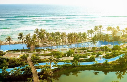 Diamante Resort | Luxurious resort stay for a group/family with beautiful beach and amazing pools!