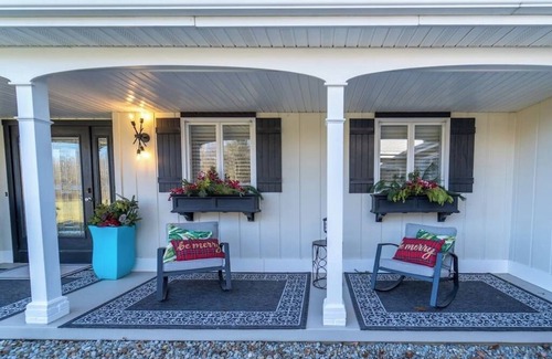 Mercer House | Luxurious retreat for body&soul/king suite/hot tub