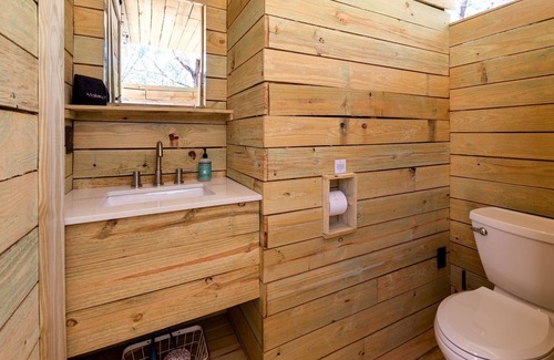 Dripping Springs Cabin | Luxurious Romantic Yurt with Hot Tub in Dripping Springs, Texas