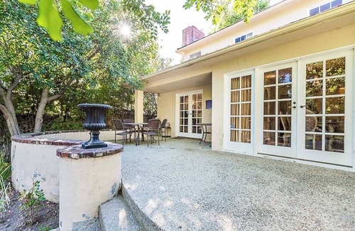 San Marino House | Luxurious San Marino Retreat - 4BR Home w/Pool & Grand Piano #41181