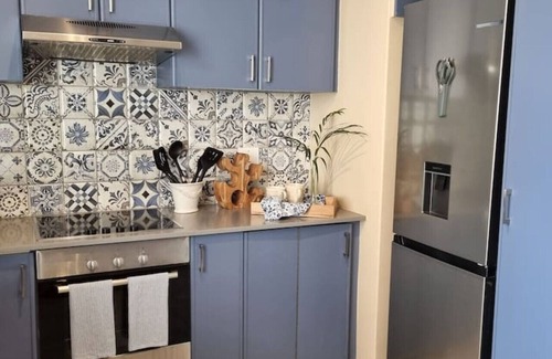 Sea Point Apartment | Luxurious Sea Point Apartment