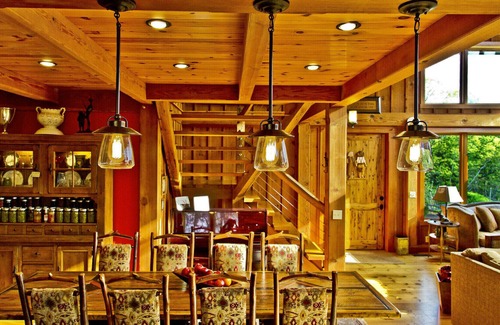 Murphy Other | Luxurious Seclusion Amidst the Beautiful Mountains of the Nantahala Forest
