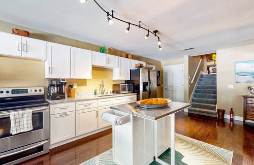 Graysville House | Luxurious single-level retreat with private pool, oasis yard, & AC
