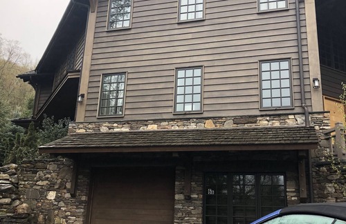 Windham Ski Chalet | Luxurious ski in/out, 3-story chalet directly on the slopes of Windham Mountain