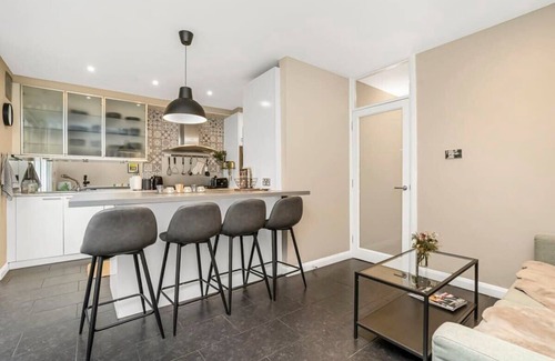 Belsize House | Luxurious & Spacious Townhouse