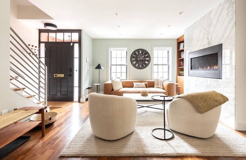 Bay Village House | Luxurious & Spacious Townhome