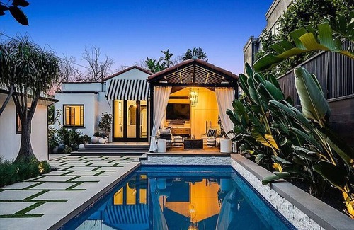 Fairfax District House | Luxurious Spanish-Style Retreat with Pool & Spa in the Heart of West Hollywood