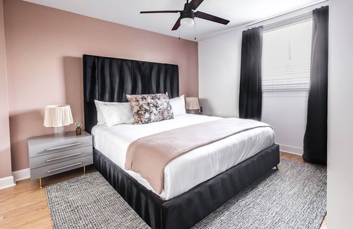 Downtown Charleston Hotel | Luxurious Stay | Best Downtown Location | 360 King