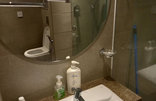 Gurugram Apartment | Luxurious Stay by NobleNest @Aipl Joy Street mall sec 66