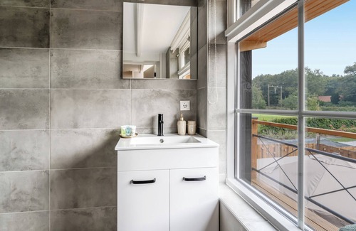 Hattemerbroek Apartment | Luxurious stay with a sauna and a whirlpool