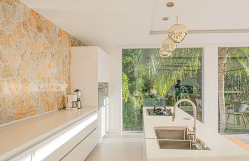Moo 5 Villa | Luxurious 4-bedroom villa with infinity pool, private cinema, gym, and stunning sea views