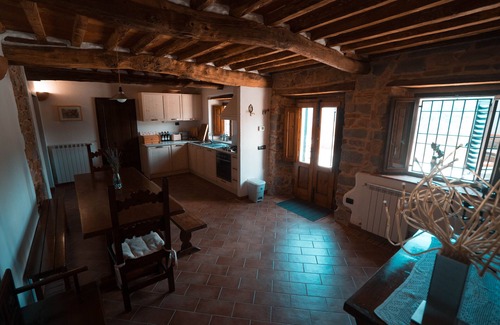 Pescia Villa | Luxurious Tuscan Villa: Double Infinity Pool. Stunning views. Sleeps 12 People