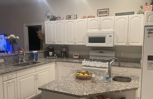 Port Saint Lucie House | Luxurious two -bedroom house with third bedroom option salt water pool, hot tub