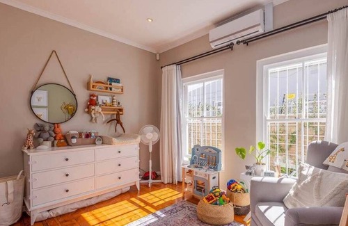 Claremont House | LUXURIOUS TWO BEDROOMS
