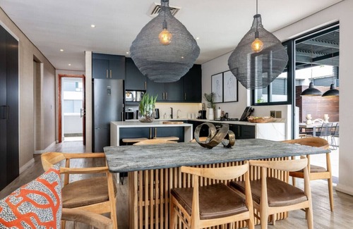 Umhlanga Apartment | Luxurious Umhlanga Penthouse Beacon Rock 323