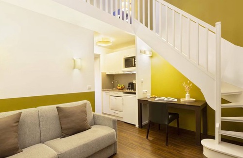 Lyon City Centre Apartment | Luxurious Urban Retreat in the Heart of Lyon