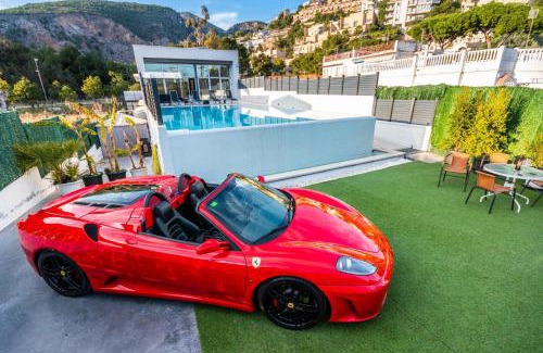 Sitges House | Luxurious Villa Marly III to two minutes the beach