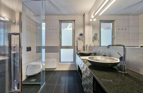 Saronikos Villa | Luxurious Villa Philoxenia