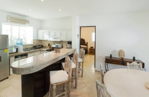 El Tezal House | Luxurious Villa with Private Hot Tub, Ocean Views Family-Friendly 3BR 15-Min Wa
