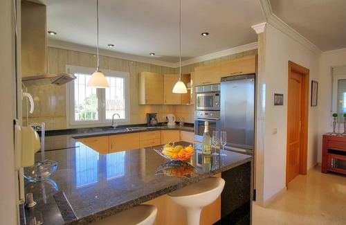 Mijas Villa | Luxurious Villa with Private Pool, Wi-Fi, A/C, Terrace & Garden, NO under 40